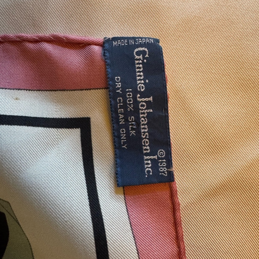 Ginnie Johansen 1987 Floral Patterned Silk Scarf - Picture 3 of 3